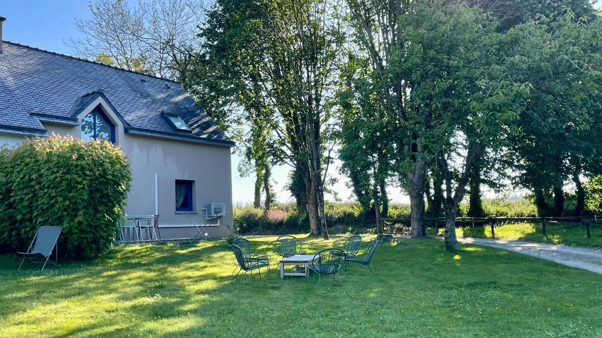 Le Village Du Moulin Sizun 0*,  France